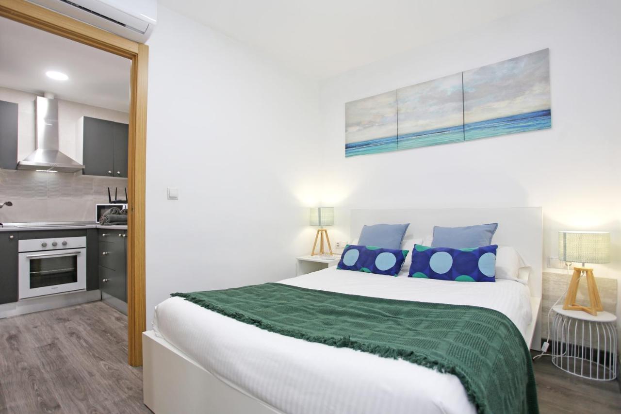 Ferienwohnung Apartamento En Calle Mendoza - Zona Huelin & 300 Mts De La Playa Málaga Exterior foto